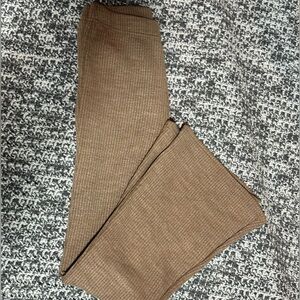 Mercina eagle knit leggings